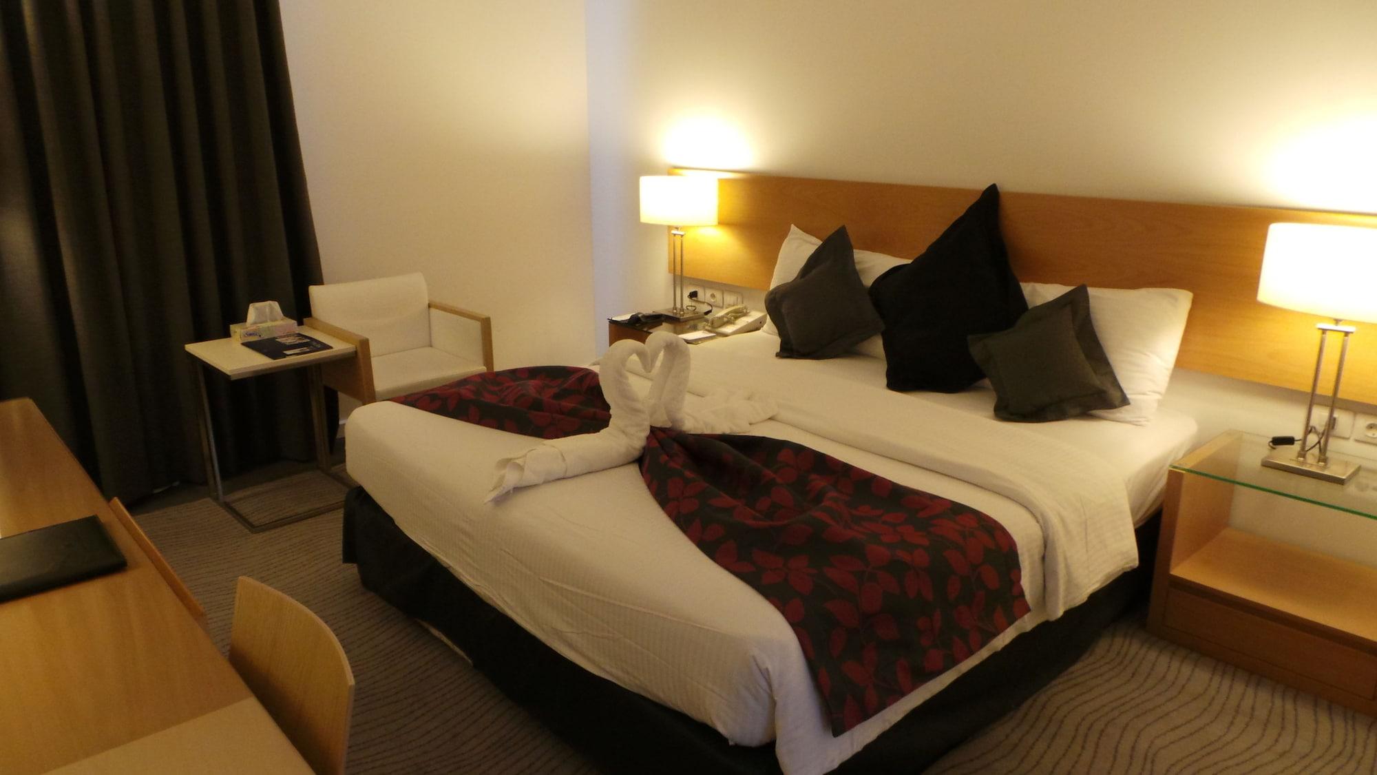 Amman Airport Hotel Al Qastal Bagian luar foto