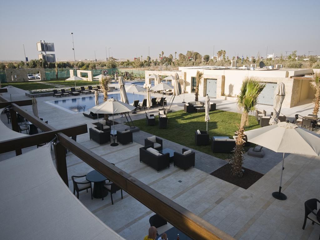 Amman Airport Hotel Al Qastal Bagian luar foto